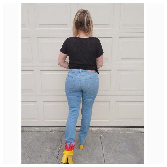 5/$100 SALE - Levi's Flame Embroidered Jeans - Picture 1 of 11